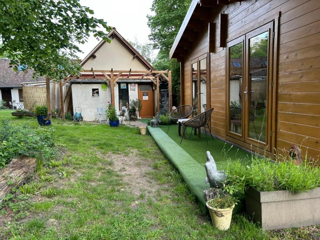 Gites Du Bois Des Perruches Saint-Vincent-des-Bois Екстериор снимка